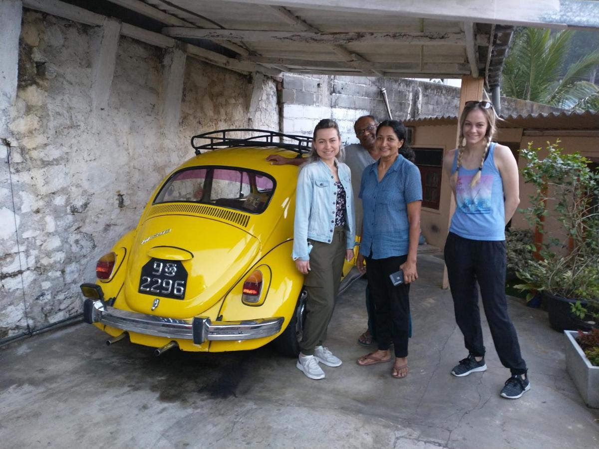 Lady Gordons Homestay Канди Экстерьер фото