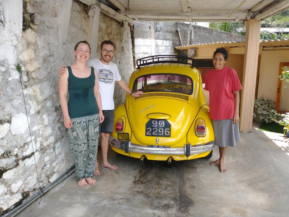 Lady Gordons Homestay Канди Экстерьер фото