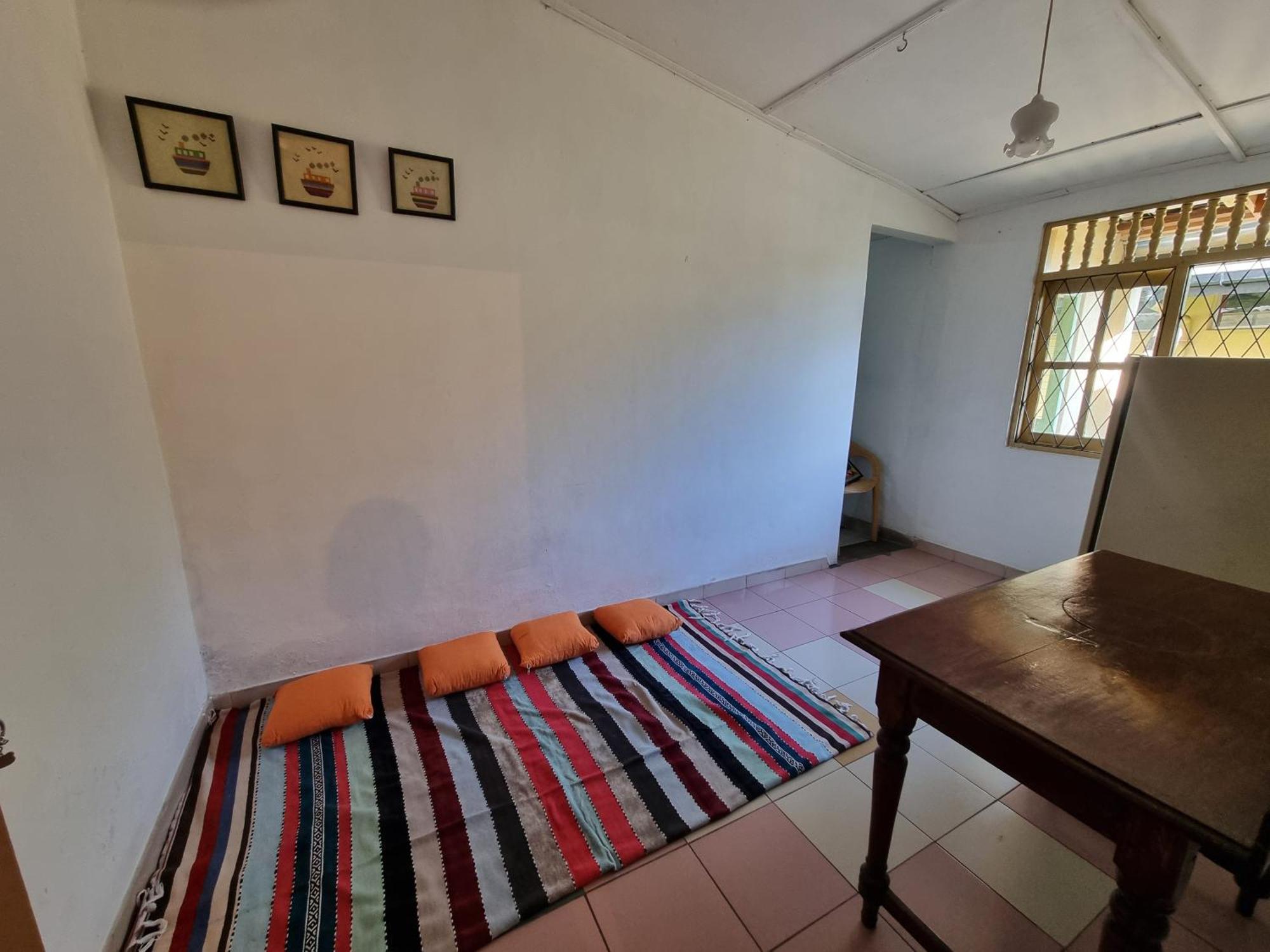 Lady Gordons Homestay Канди Экстерьер фото